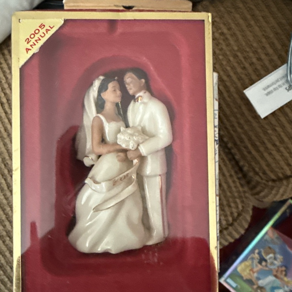 Lenox Wedding Couple Ornament in Cream and White